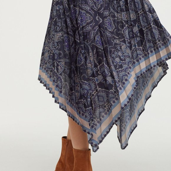 H&M Unique Dress with pleated skirt Sz L/XL - Picture 5 of 5